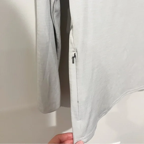 Patagonia W's Sunshade Hoody - Picture 7 of 7